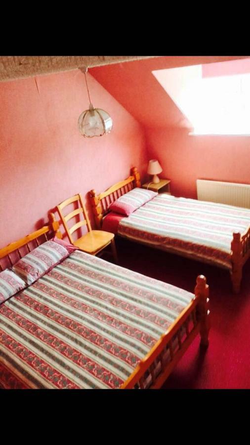 로스코먼 Riverside House B&B 외부 사진